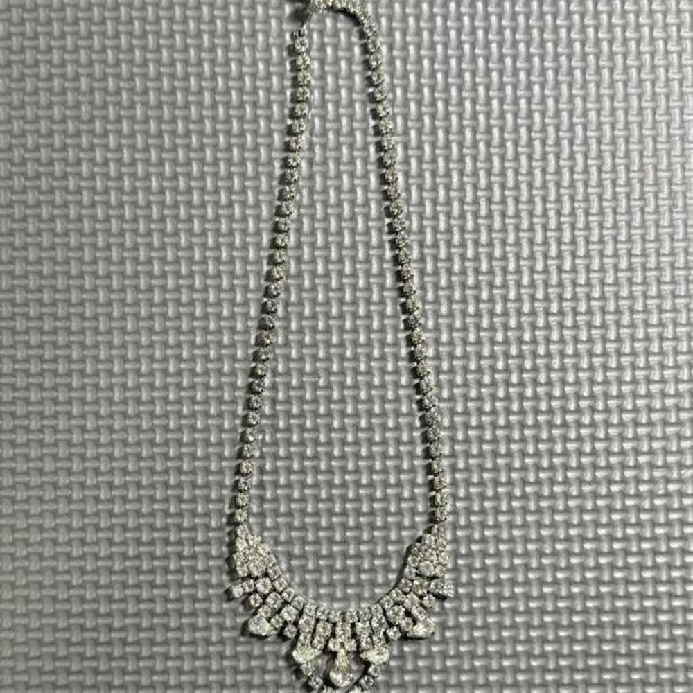 Vintage Rhinestone Crystal Statement Necklace Silver Tone Y2K Glam Coquette 16"